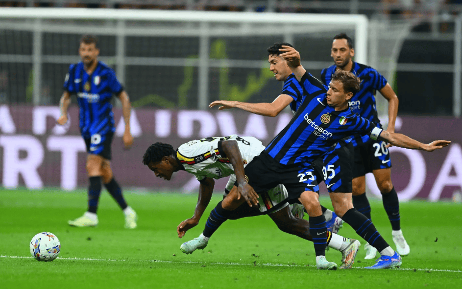 19投10中！詹姆斯狂砍30+8+8，赢得球权之争，比东契奇更稳健