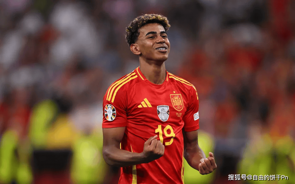 持9热爱，齐聚弹岛！弹射王九周年庆典火热来袭，更有超多周年福利等你来拿！